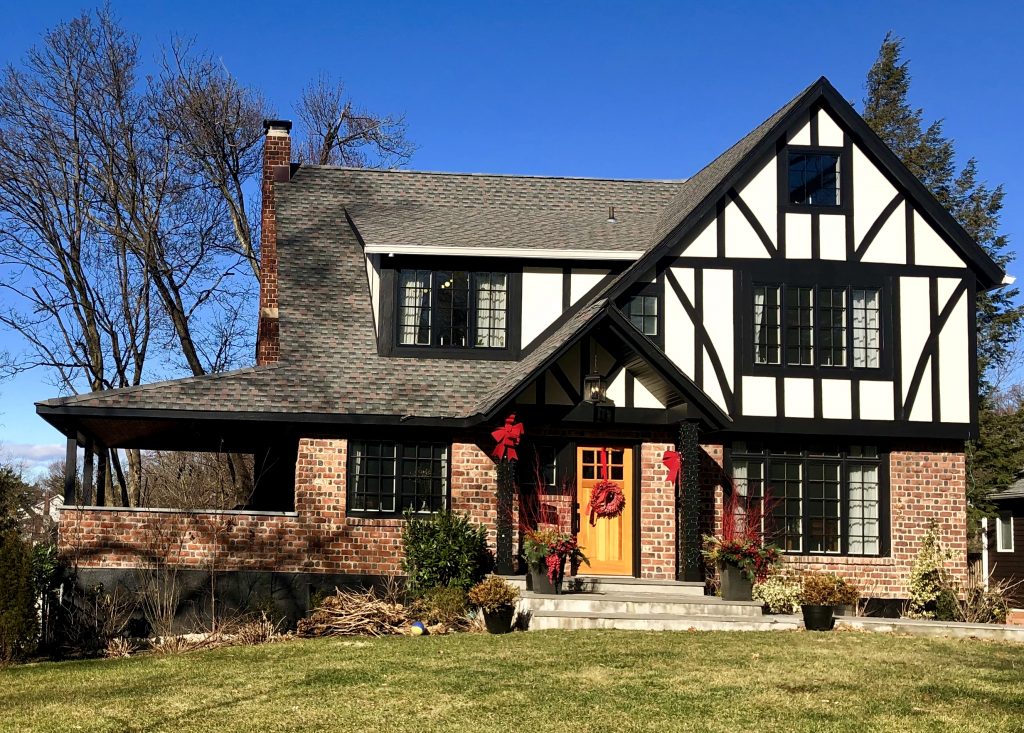 Lối vào kiến trúc Tudor