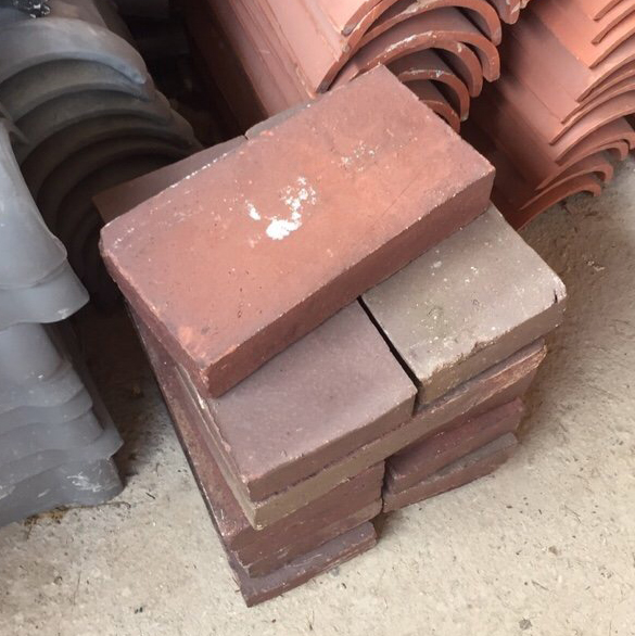 Gạch xây không trát Bát Tràng