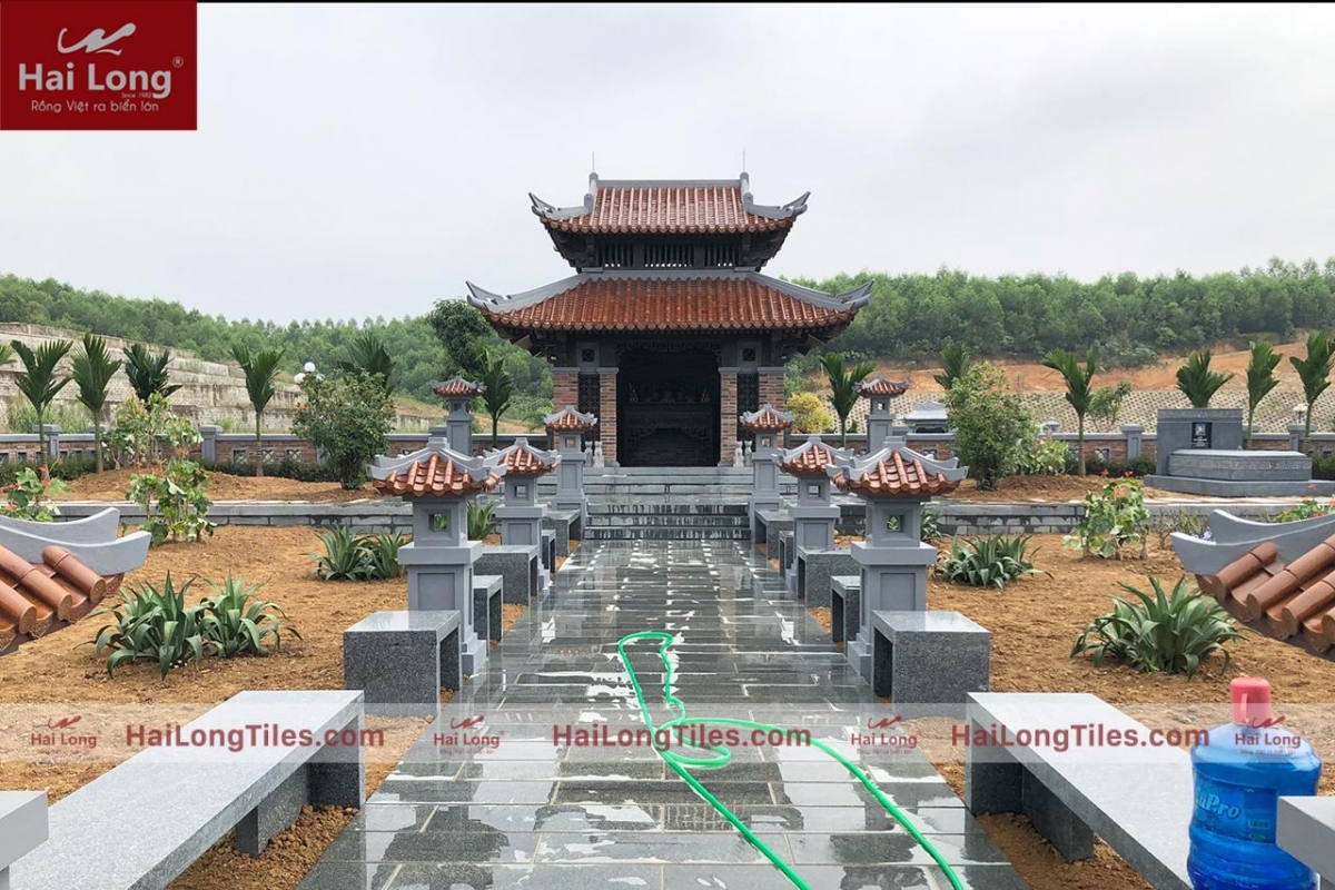 khu quần thể lăng mộ lợp ngói âm dương