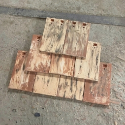 ngói manvillas màu gõ tuyết tùng