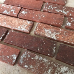 Gạch thẻ ốp tường giả mốc 200x55x12 mm