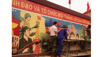 Tranh ghép chủ đề Cách mạng Việt Nam - Doanh trại Tăng Thiết Giáp hinh 1 Tranh ghép chủ đề Cách mạng Việt Nam - Doanh trại Tăng Thiết Giáp hinh 1