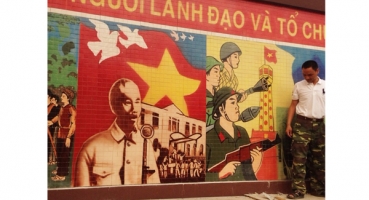 Tranh ghép chủ đề Cách mạng Việt Nam - Doanh trại Tăng Thiết Giáp hinh 2 Tranh ghép chủ đề Cách mạng Việt Nam - Doanh trại Tăng Thiết Giáp hinh 2