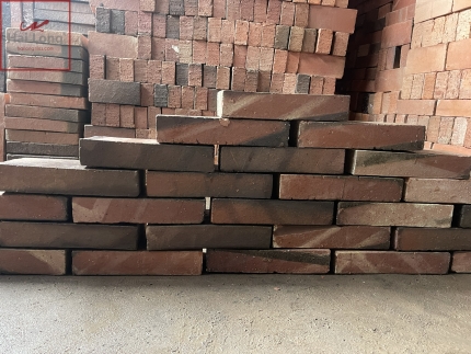 gạch xây Bát Tràng