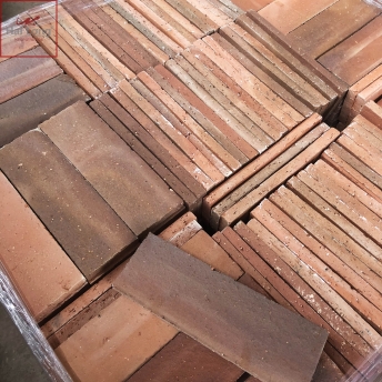 gạch lát sân chống trơn gạch lát sân chống trơn